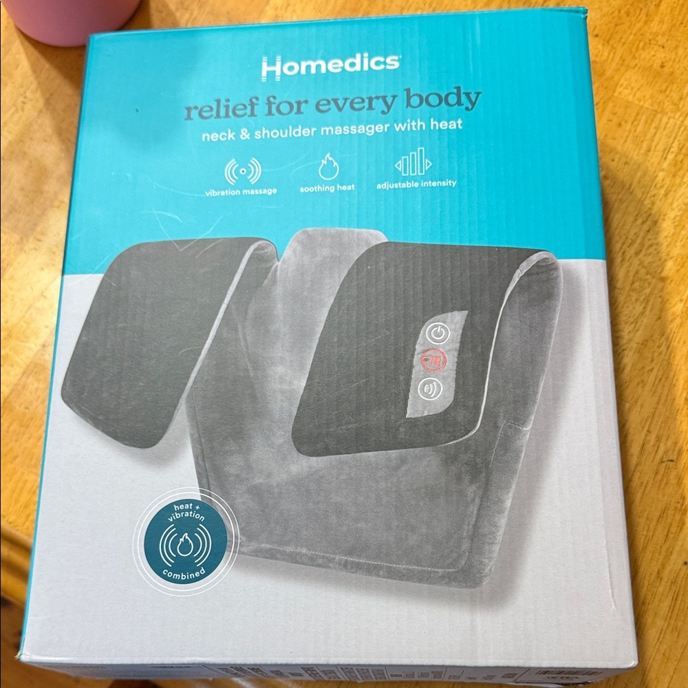 Homedics Gray and Black Neck Massager with Heat/ Never Used